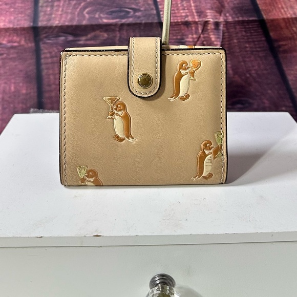 COACH Natural Small Trifold Wallet - Picture 2 of 8